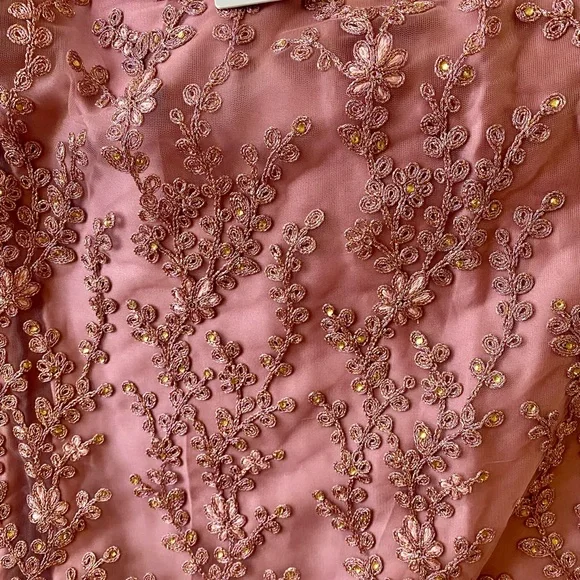 Delisa 3pc Salwar kameez dupatta Embroidered new - Picture 8 of 12